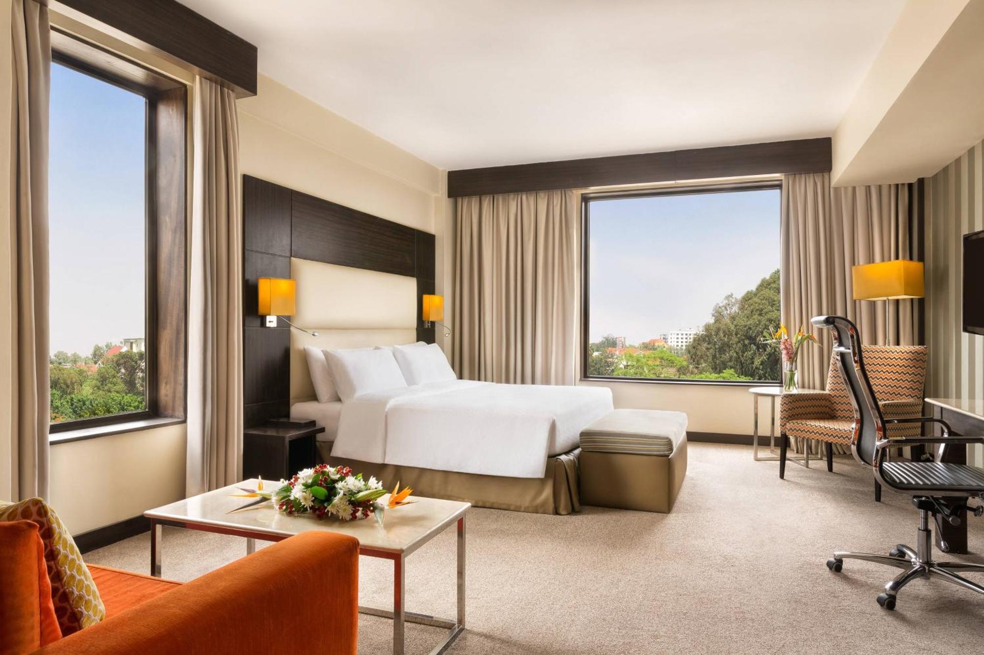 Four Points By Sheraton Nairobi Hurlingham Eksteriør billede